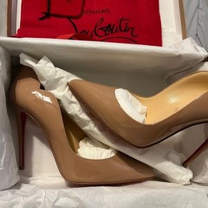 Hot Chick Nude Christian Louboutin